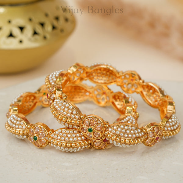 Yashvi Copper Gajre Bangles
