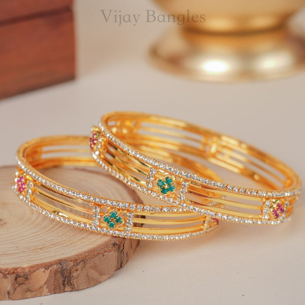 Zohra Golden Stone Bangles