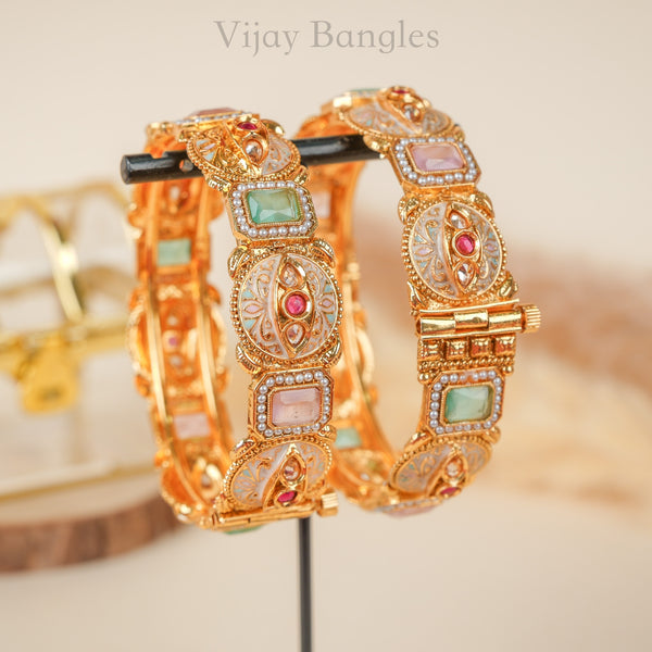 Pastel Noor Copper Bangles