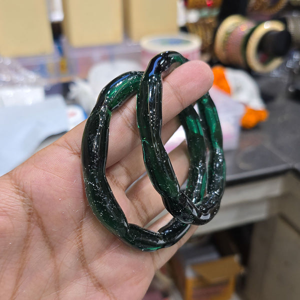 Aranya Curved Crystal Glass Bangles
