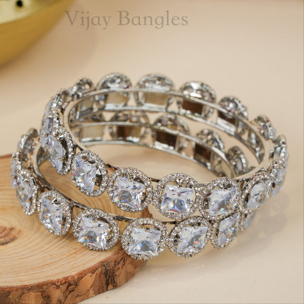 Samyra AD Bangles