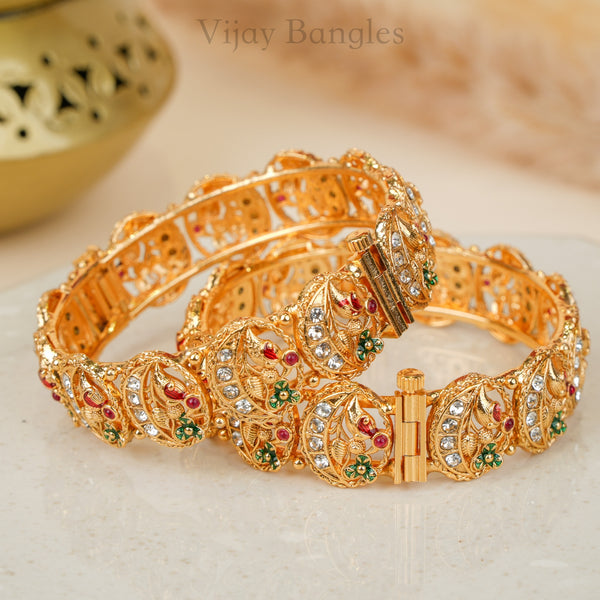 MAYUR KALASH COPPER BANGLES